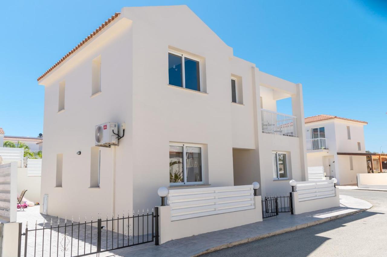 Dafni Villa Ekaterina 3 bdrm Protaras Dış mekan fotoğraf
