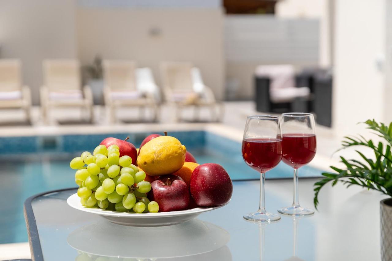 Dafni Villa Ekaterina 3 bdrm Protaras Dış mekan fotoğraf