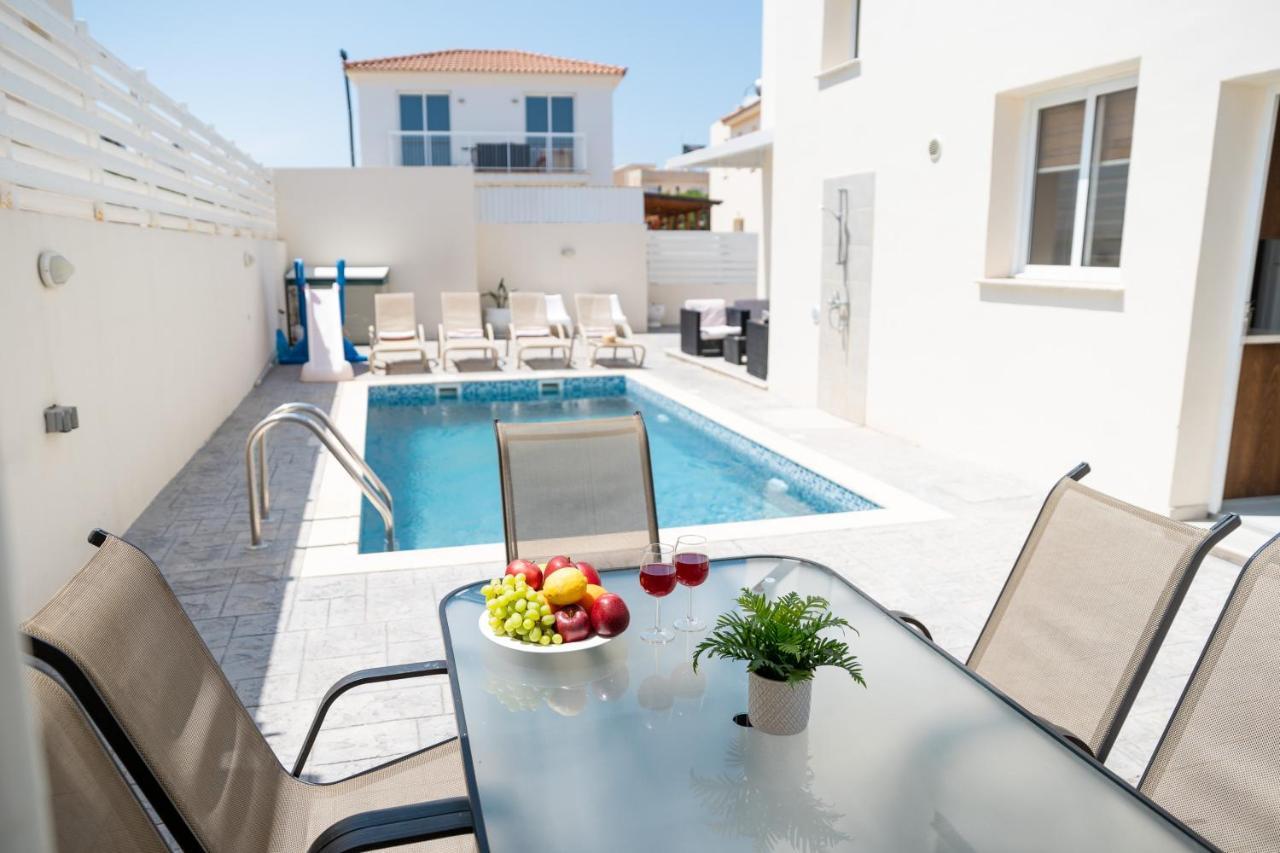 Dafni Villa Ekaterina 3 bdrm Protaras Dış mekan fotoğraf